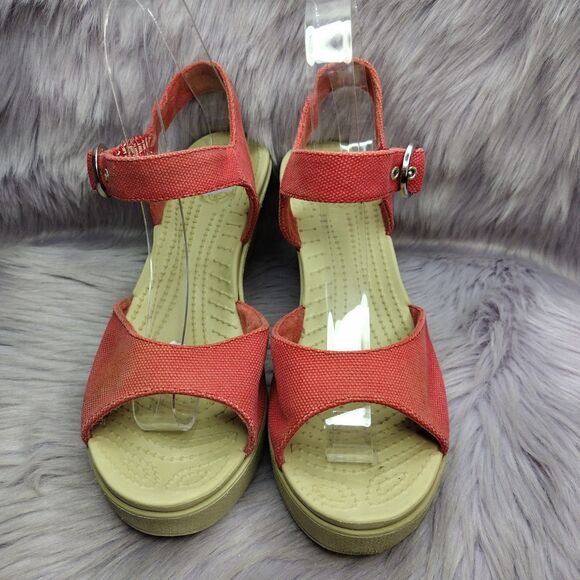 Crocs Hanalei Wedge Canvas Ankle Strap Sandals Womens Size 8 Red - Picture 3 of 10